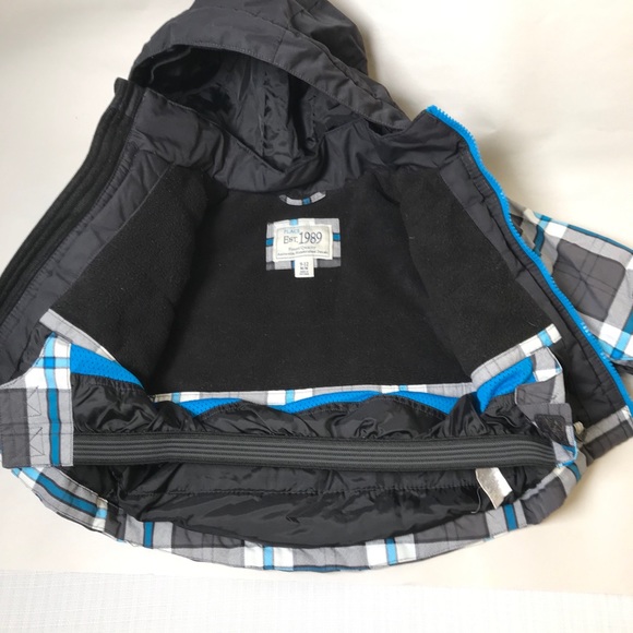 Child’s Place Boys Winter Jacket Sz 9-12 months - Picture 8 of 9
